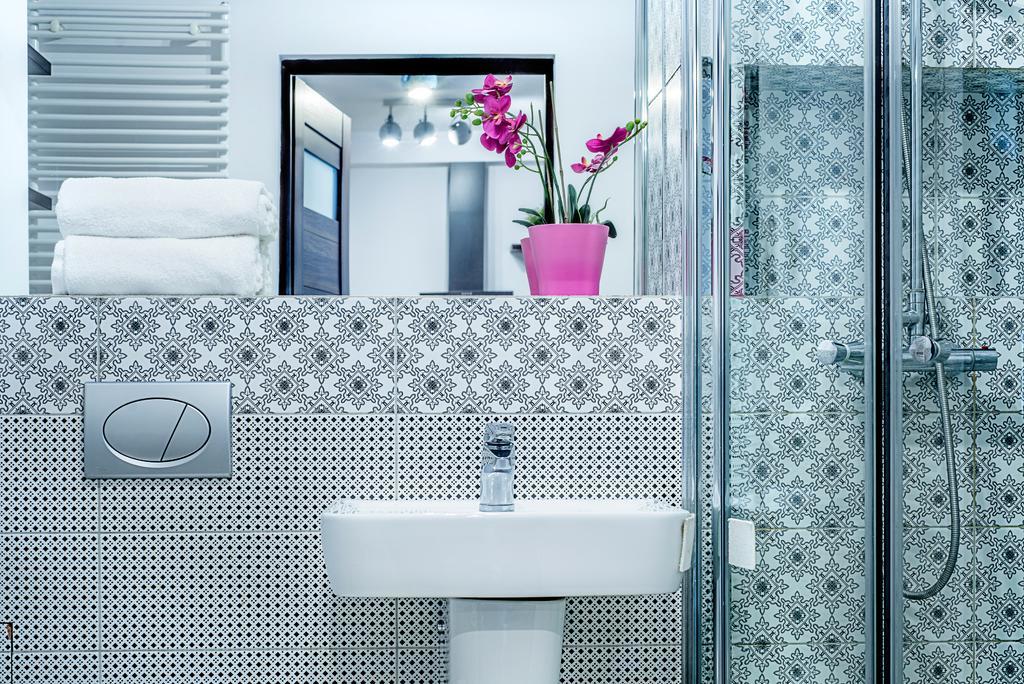 Angel City Center Krakow Aparthotel Bagian luar foto