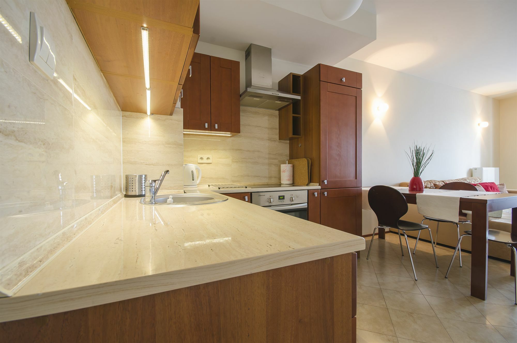 Angel City Center Krakow Aparthotel Bagian luar foto